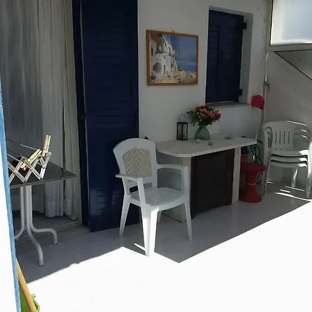 Aeolian Mode Beachfront 4 Beds 2 Bedrooms Perfect Spot *