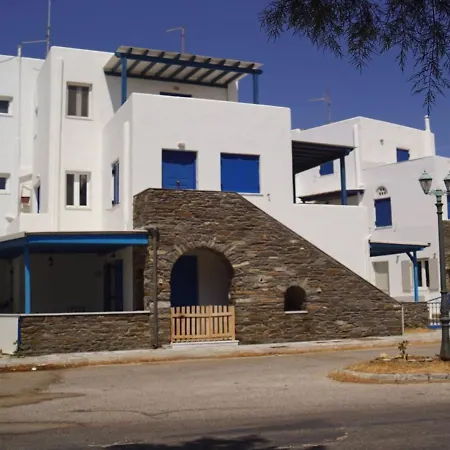Aeolian Mode Beachfront 4 Beds 2 Bedrooms Perfect Spot